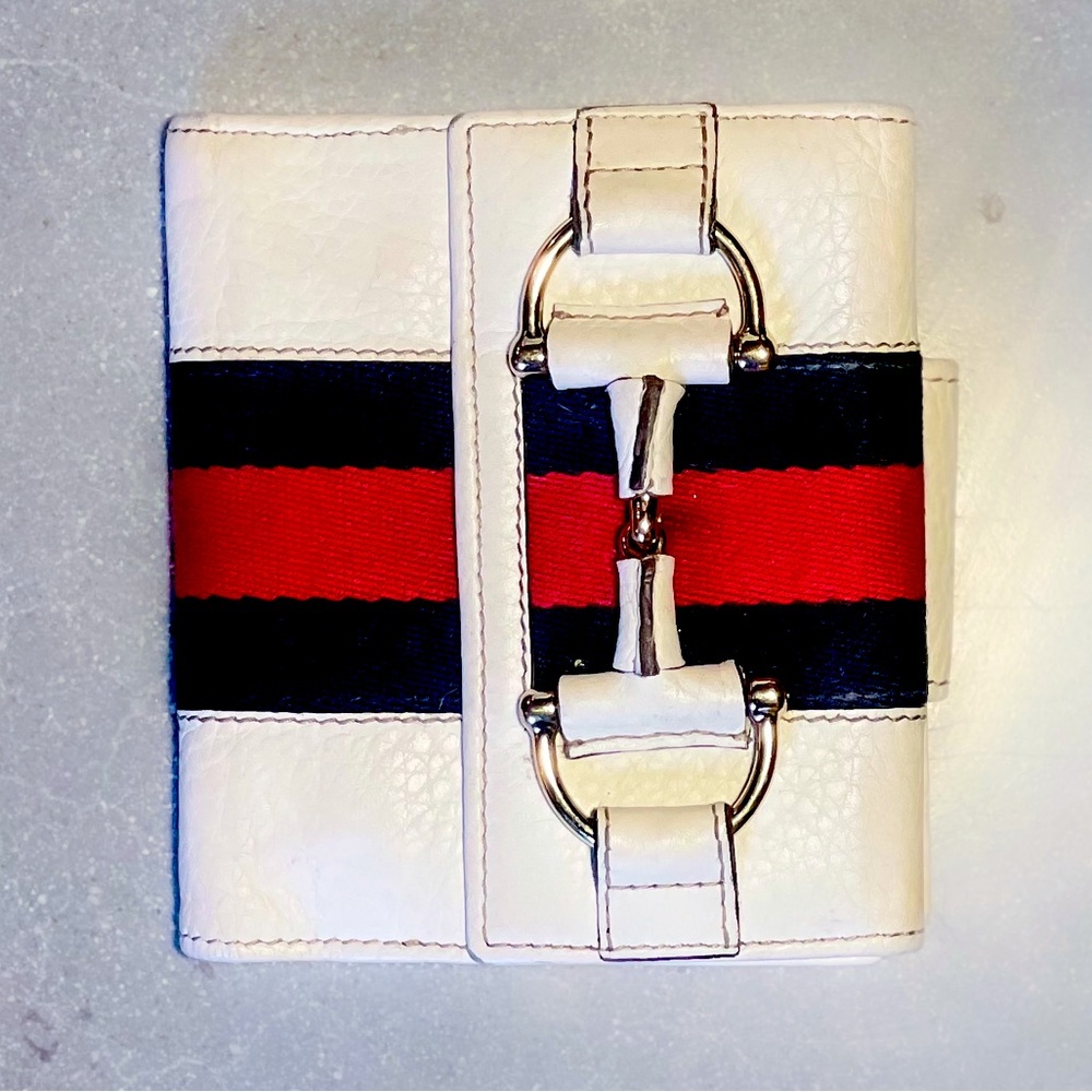 Gucci vintage wallet